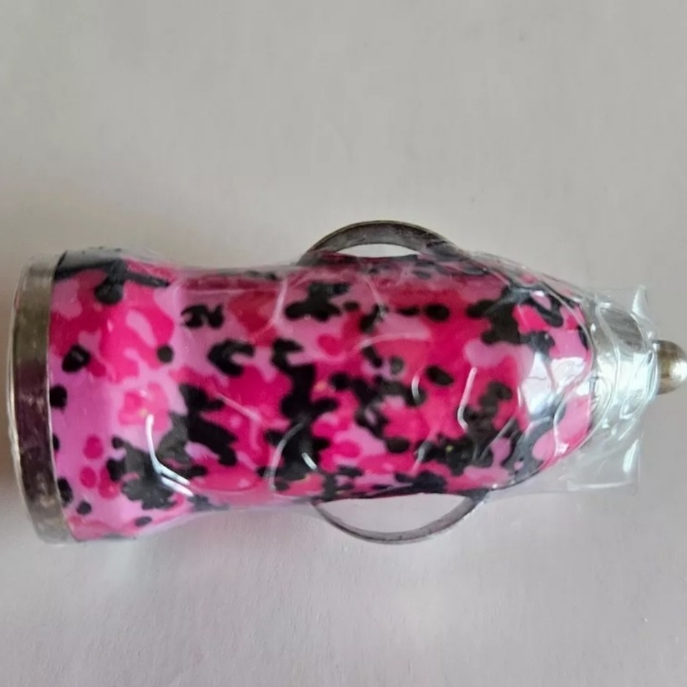Universal USB Car Charger Adapter  1 Piece Pink And Black